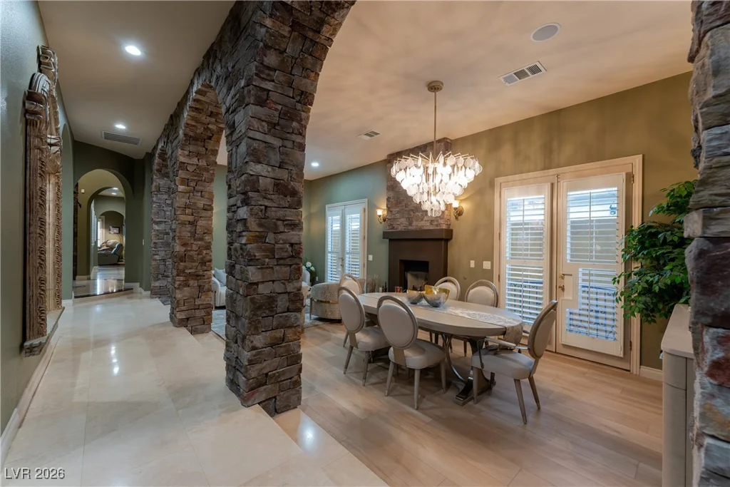 8223 Windrush, Las Vegas, NV 89117