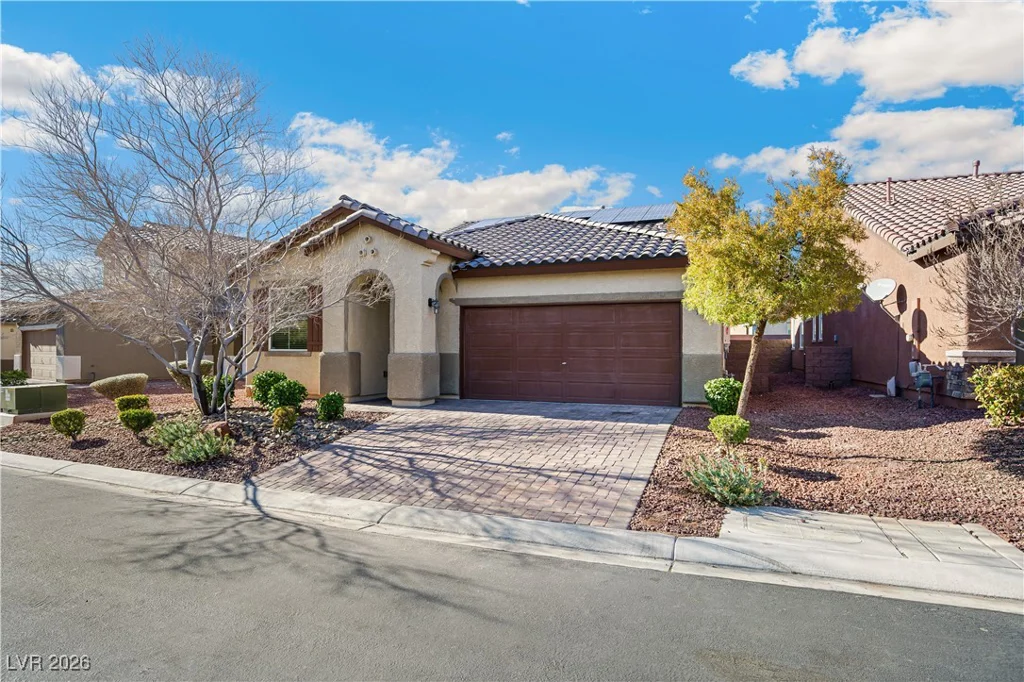 5845 Clear Haven, North Las Vegas, NV 89081