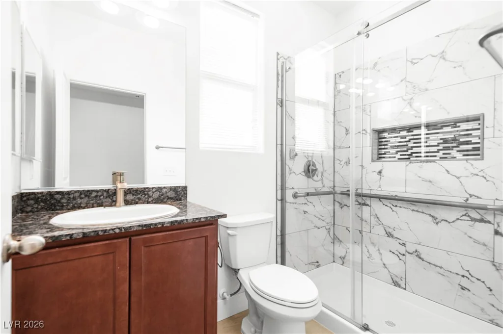 5845 Clear Haven, North Las Vegas, NV 89081