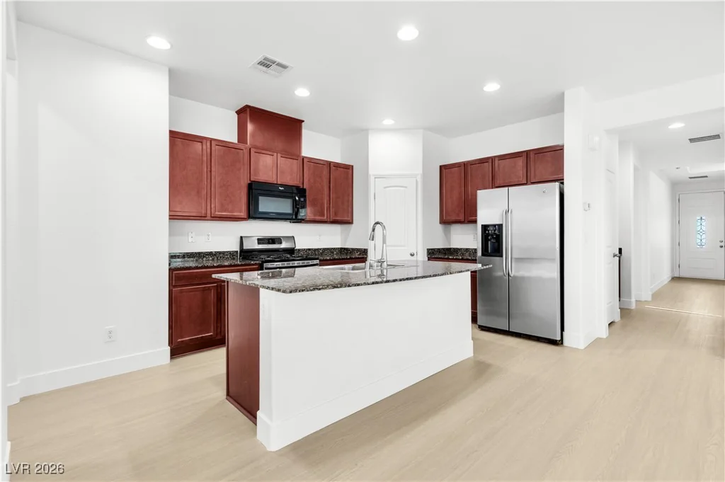 5845 Clear Haven, North Las Vegas, NV 89081