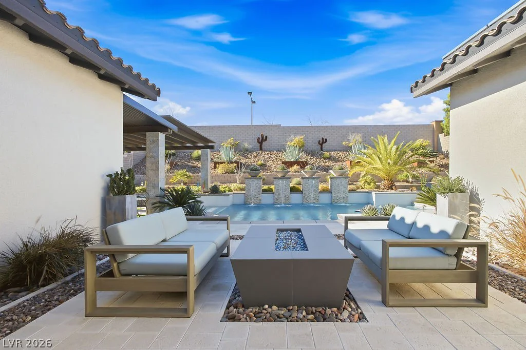 93 Cantabria Coast, Las Vegas, NV 89138