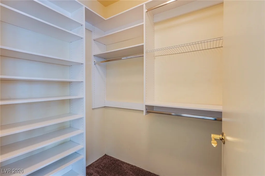 2877 Paradise, Las Vegas, NV 89109