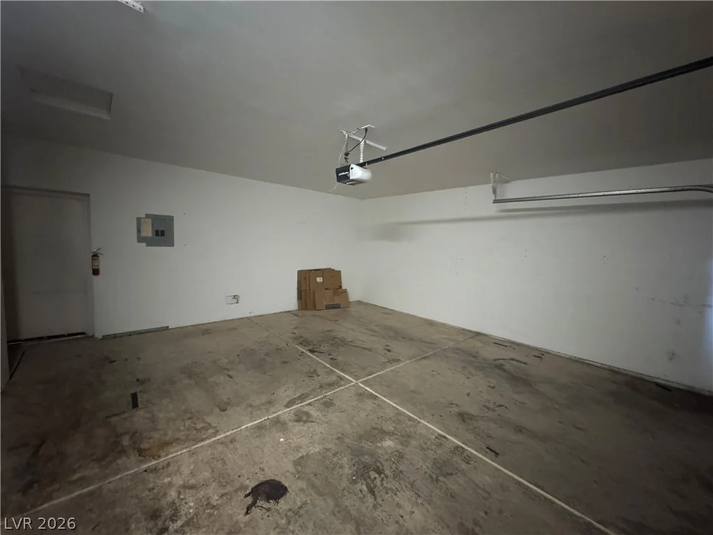 5250 Rainbow, Las Vegas, NV 89118