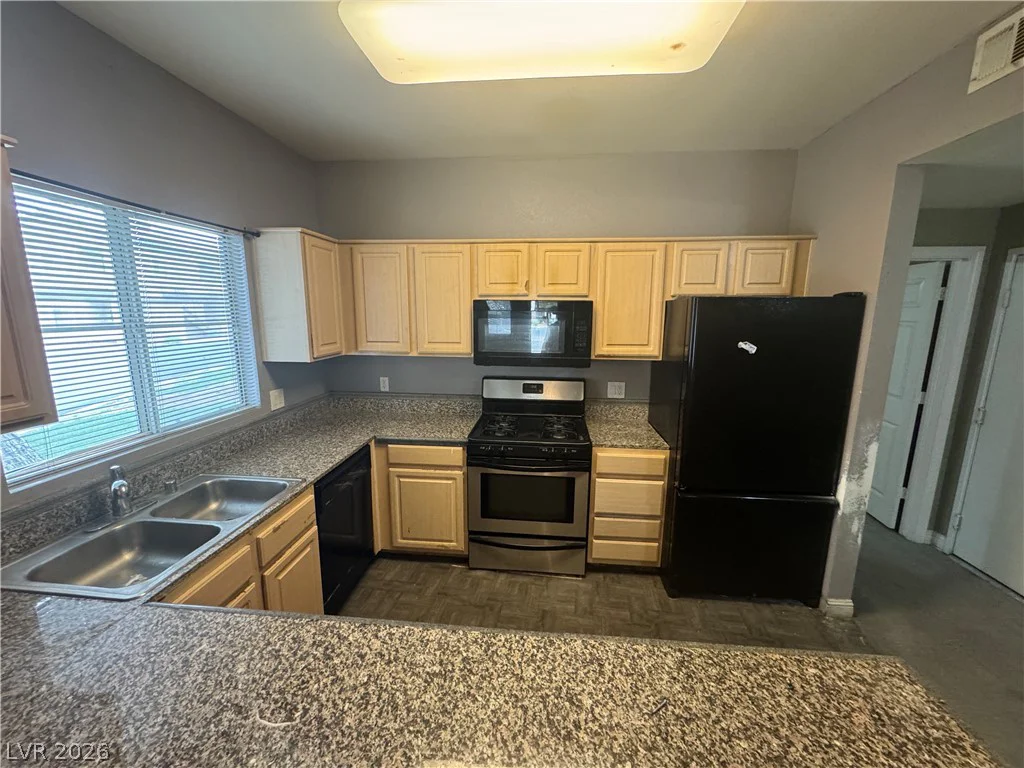5250 Rainbow, Las Vegas, NV 89118