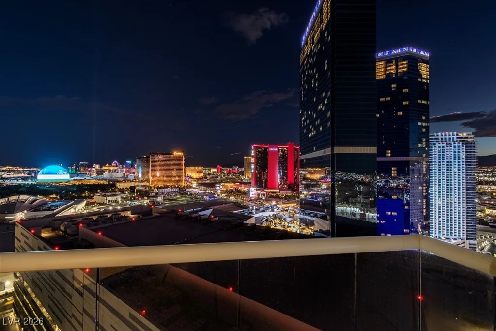 2747 Paradise, Las Vegas, NV 89109