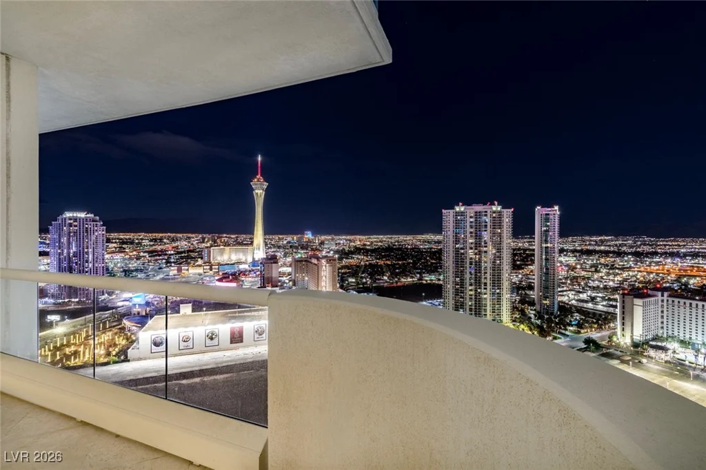 2747 Paradise, Las Vegas, NV 89109