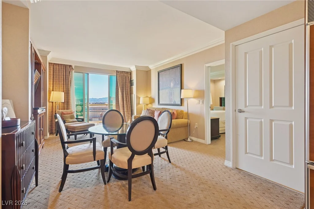 135 Harmon, Las Vegas, NV 89109