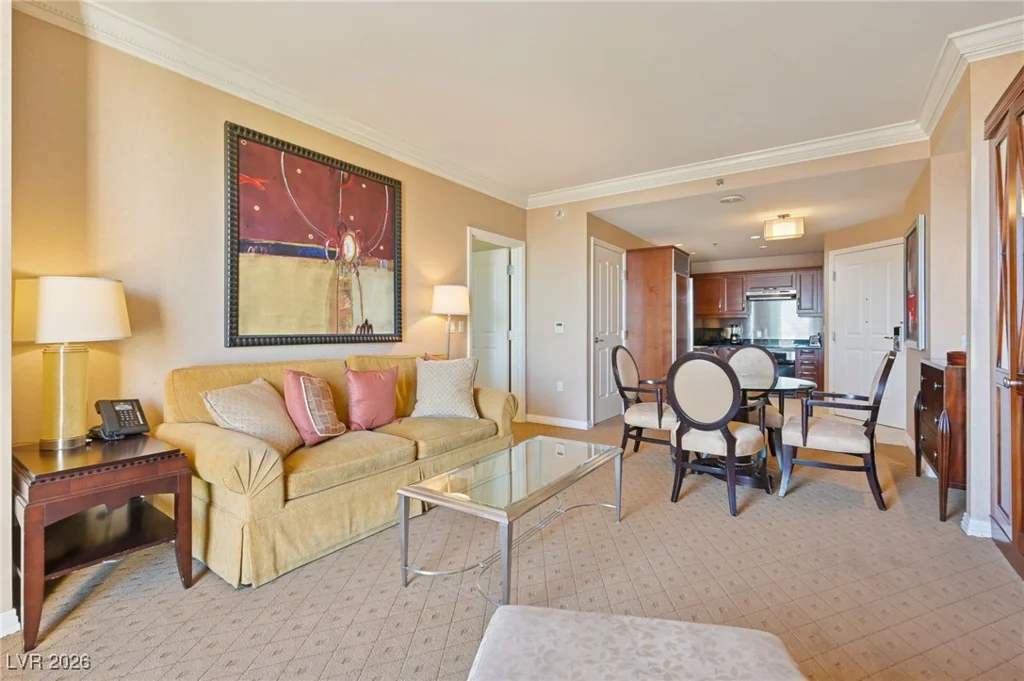 135 Harmon, Las Vegas, NV 89109