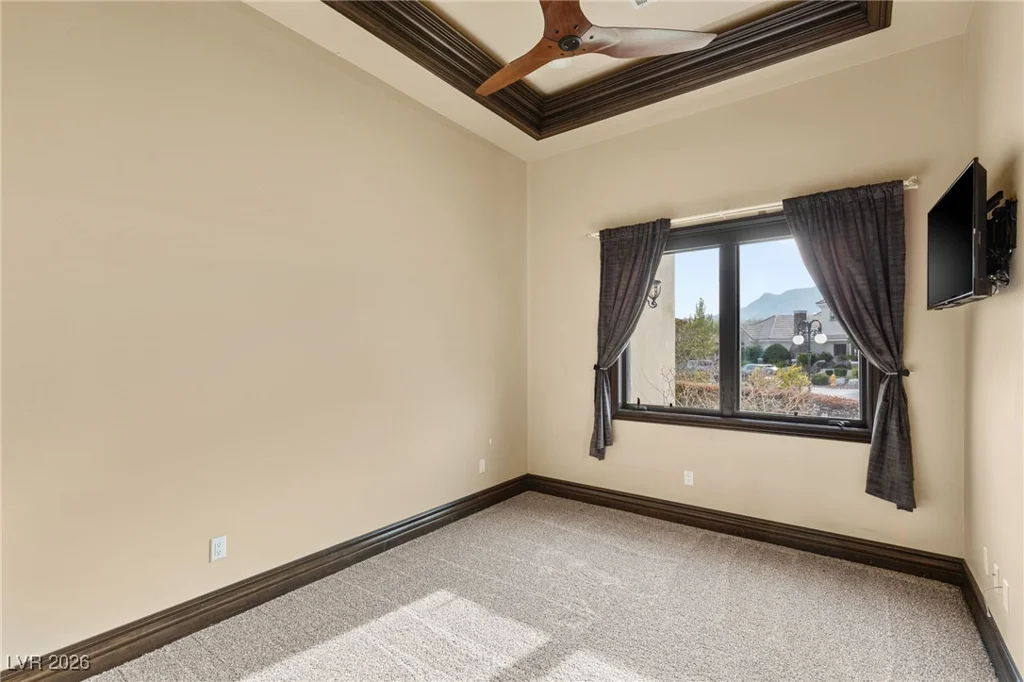 5764 Aspen Falls, Las Vegas, NV 89149