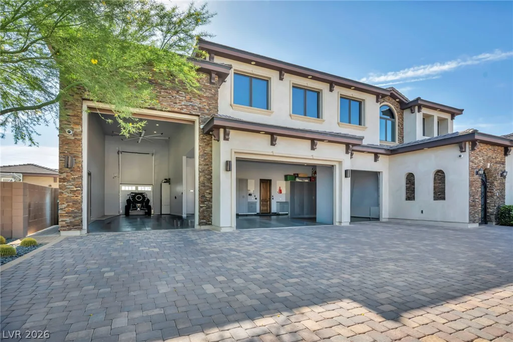 5764 Aspen Falls, Las Vegas, NV 89149