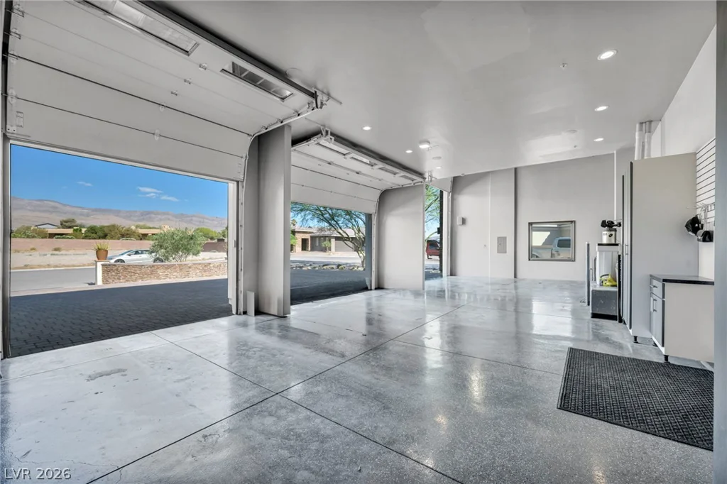 5764 Aspen Falls, Las Vegas, NV 89149