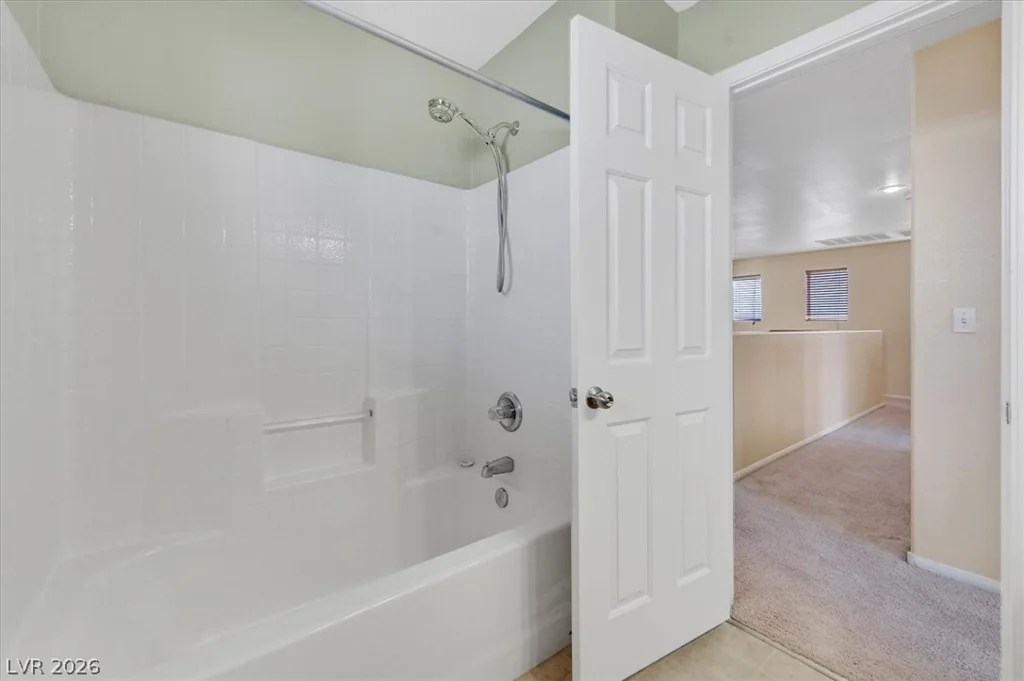 8058 Wards Ferry, Las Vegas, NV 89139