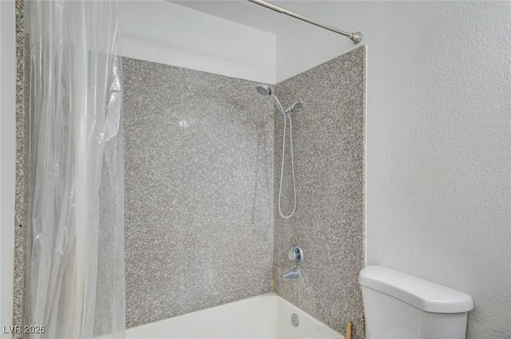 2451 Rainbow, Las Vegas, NV 89108