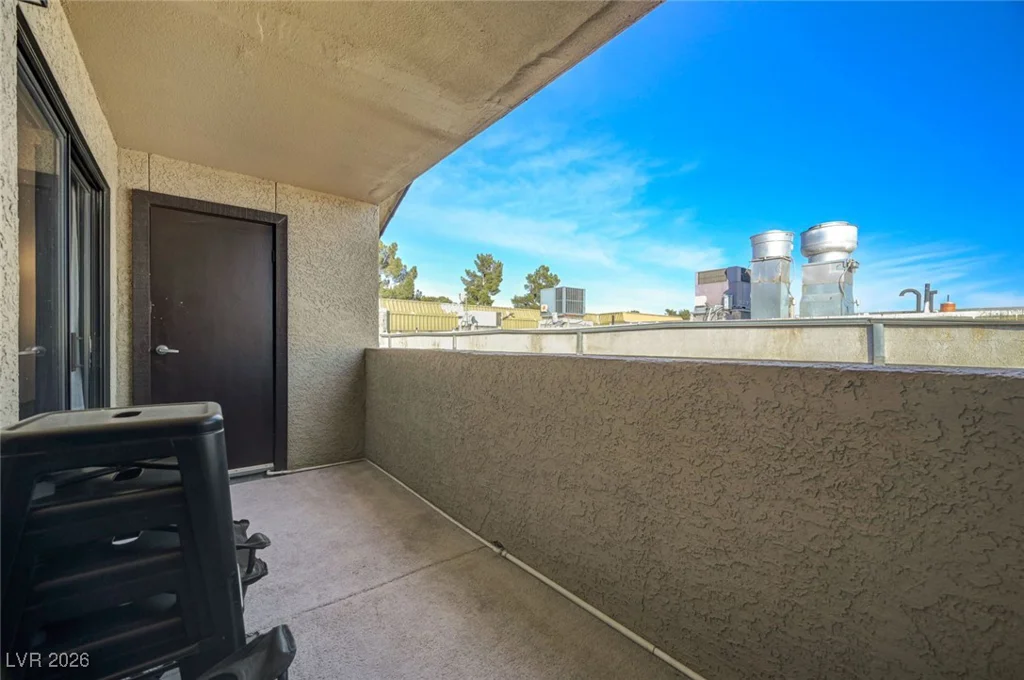 2451 Rainbow, Las Vegas, NV 89108