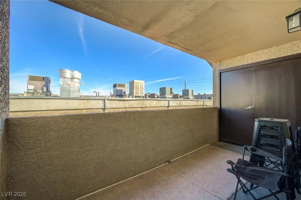 2451 Rainbow, Las Vegas, NV 89108