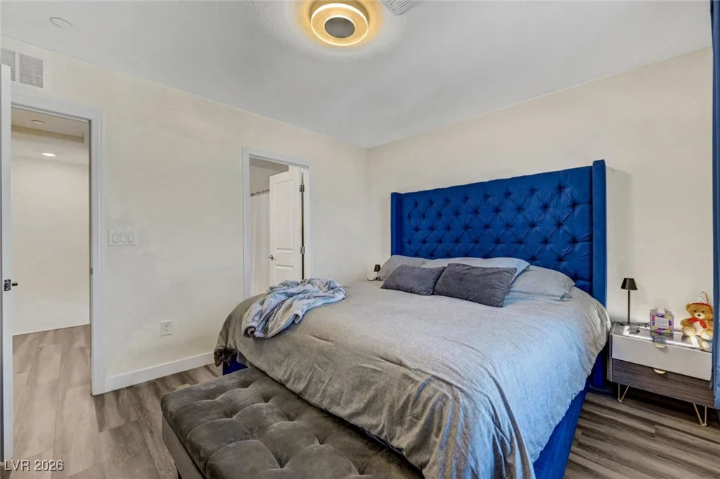 6925 Skyline Blue, North Las Vegas, NV 89086