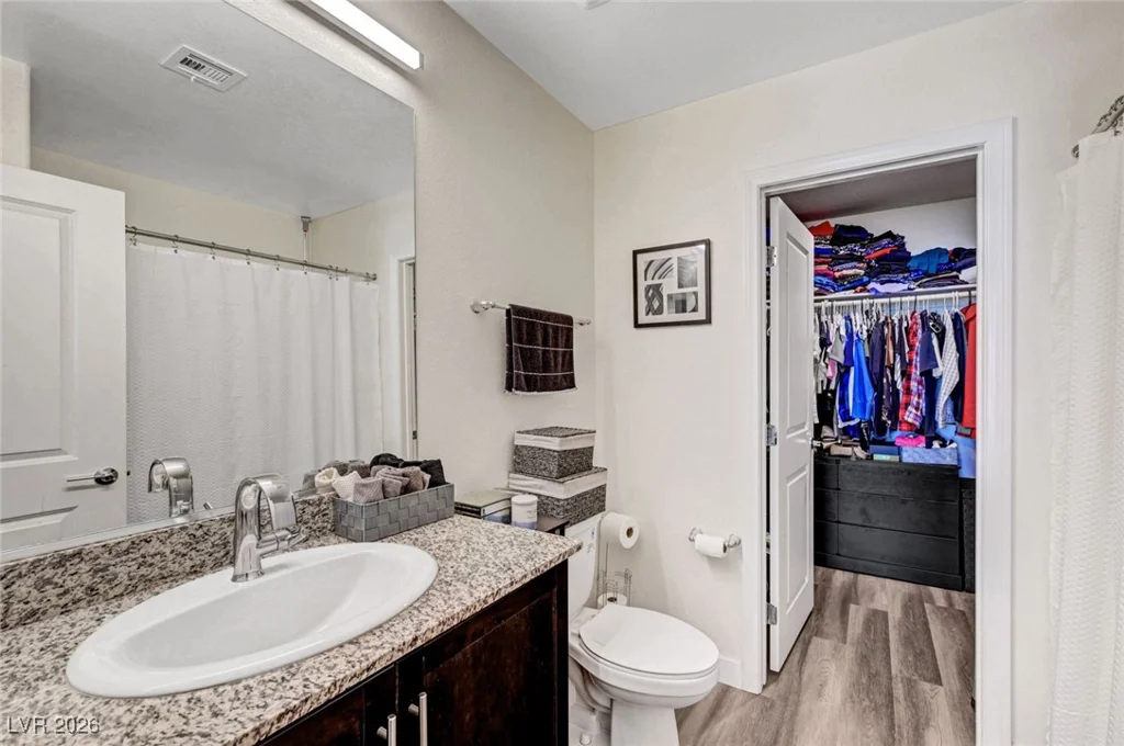 6925 Skyline Blue, North Las Vegas, NV 89086