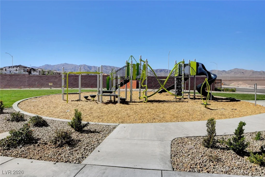 6925 Skyline Blue, North Las Vegas, NV 89086