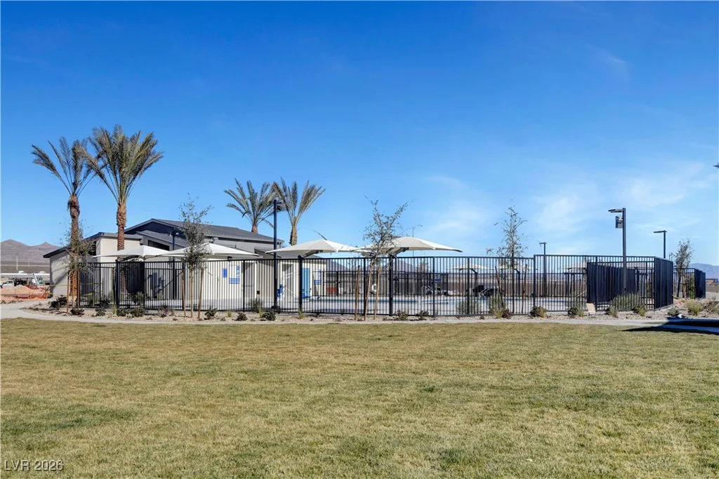 6925 Skyline Blue, North Las Vegas, NV 89086