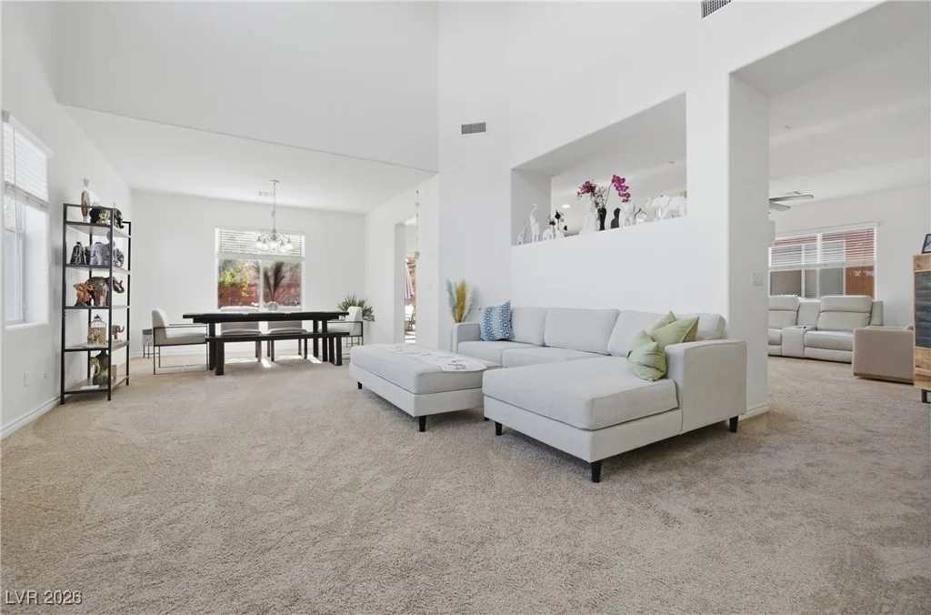 7425 Glorious Sun, Las Vegas, NV 89178