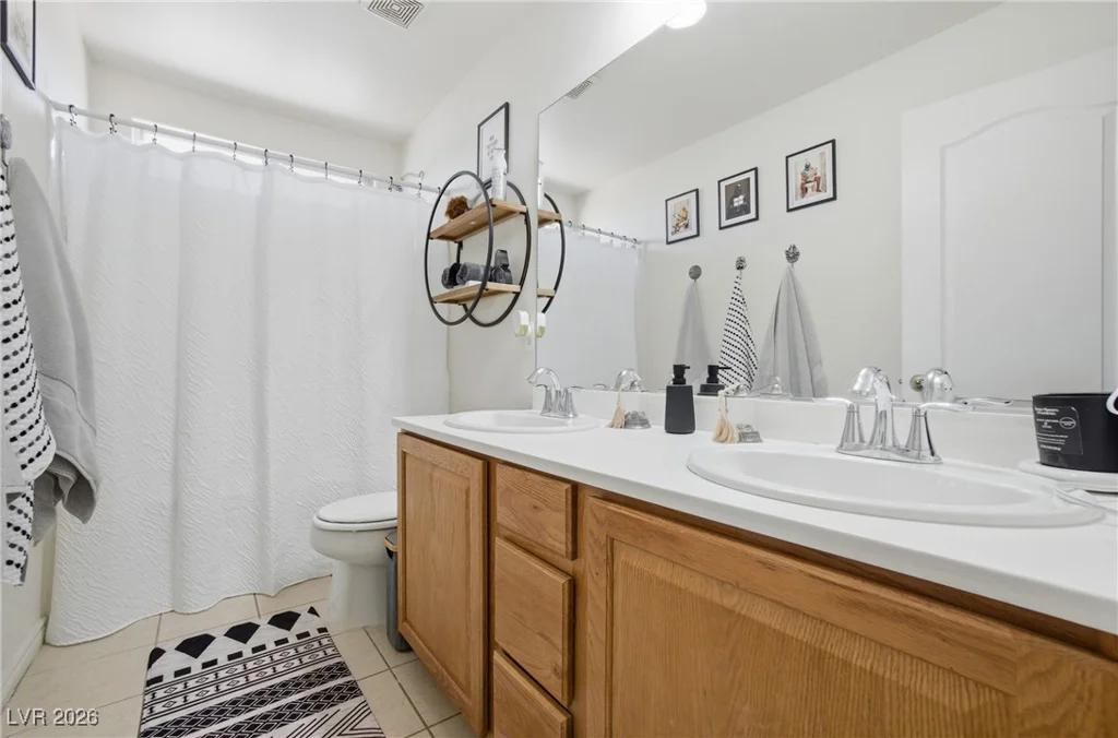 7425 Glorious Sun, Las Vegas, NV 89178