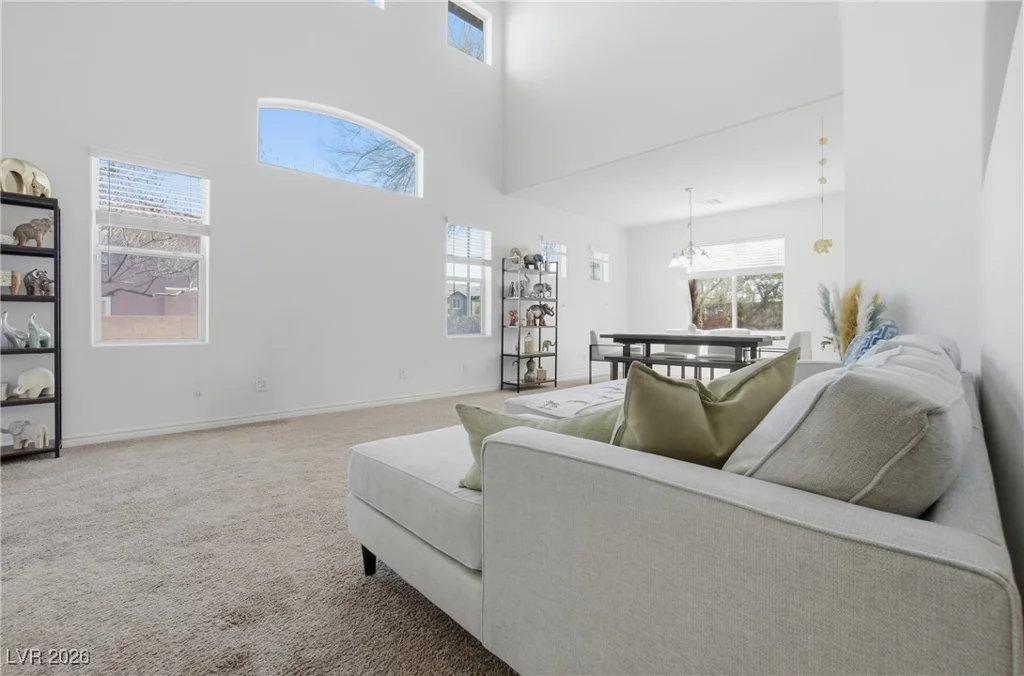 7425 Glorious Sun, Las Vegas, NV 89178