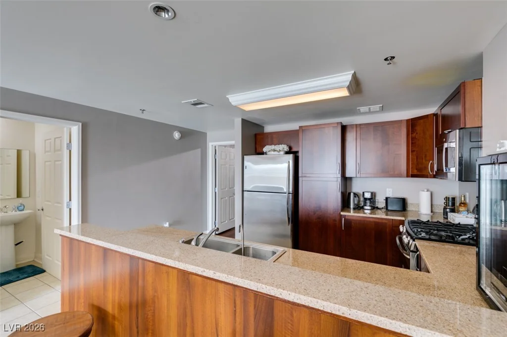 150 Las Vegas, Las Vegas, NV 89101