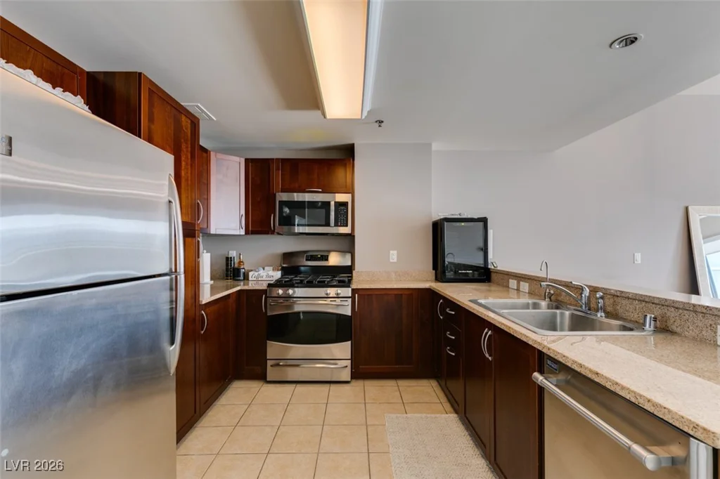 150 Las Vegas, Las Vegas, NV 89101