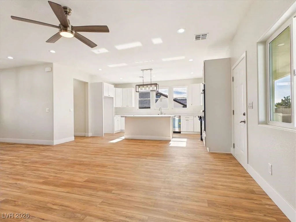 2140 Iroquois, Pahrump, NV 89048