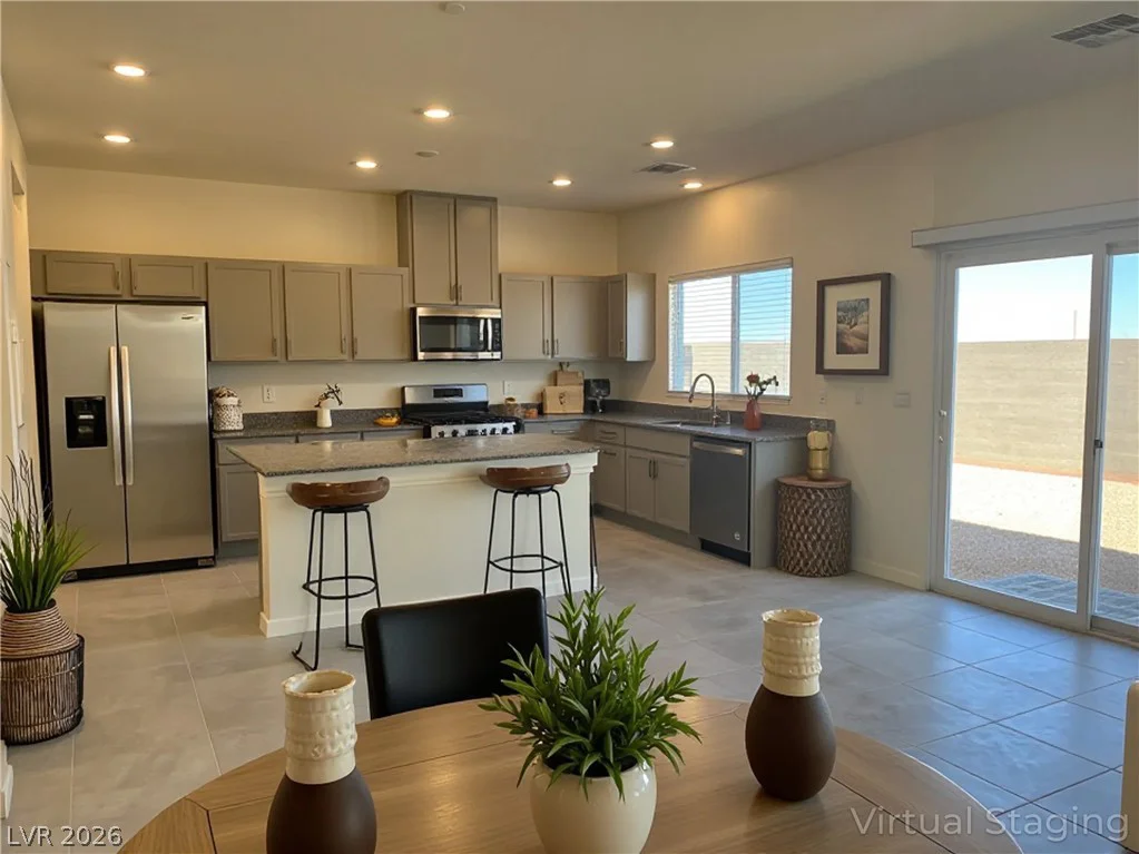10008 Cameron, Las Vegas, NV 89141
