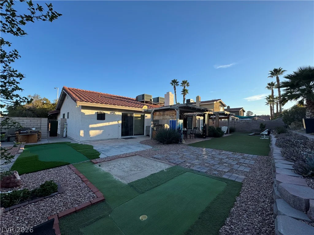 1516 Odette, Las Vegas, NV 89117