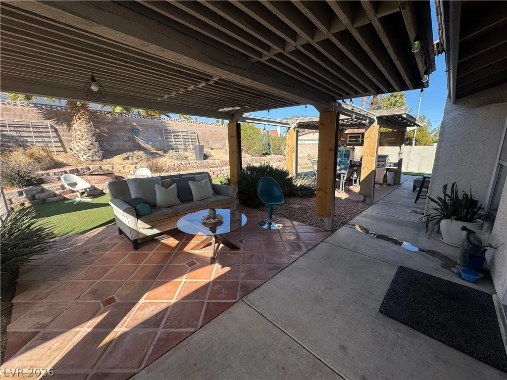 1516 Odette, Las Vegas, NV 89117