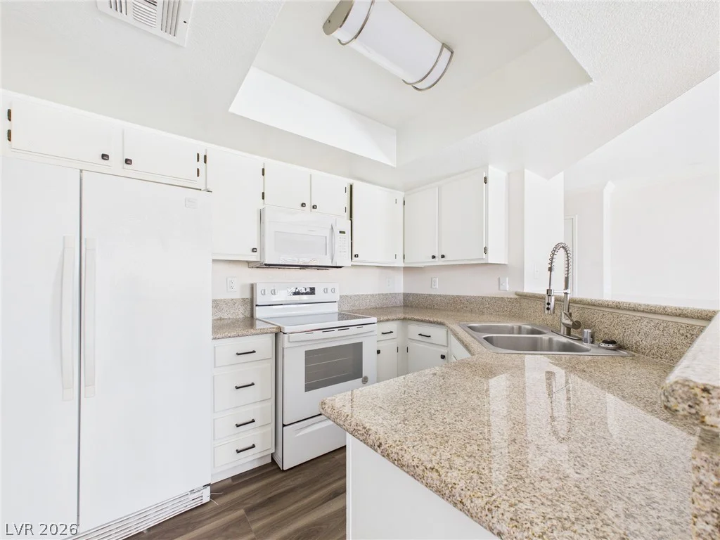 8600 Charleston, Las Vegas, NV 89117