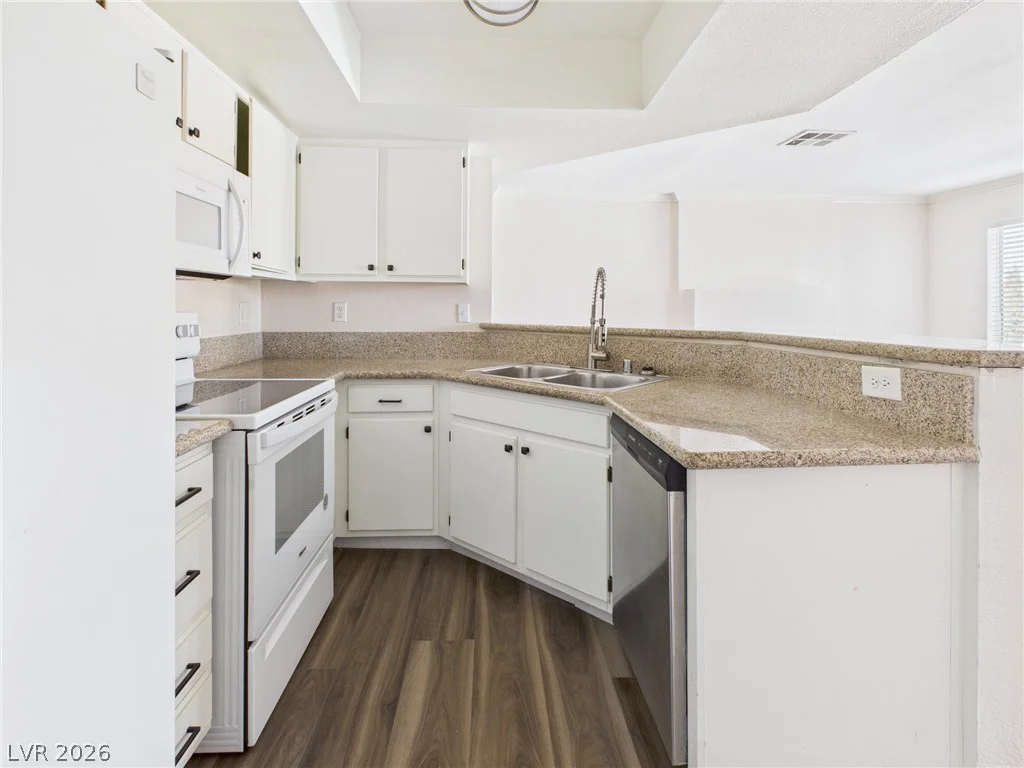 8600 Charleston, Las Vegas, NV 89117