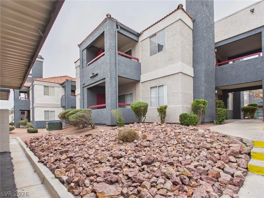 8600 Charleston, Las Vegas, NV 89117