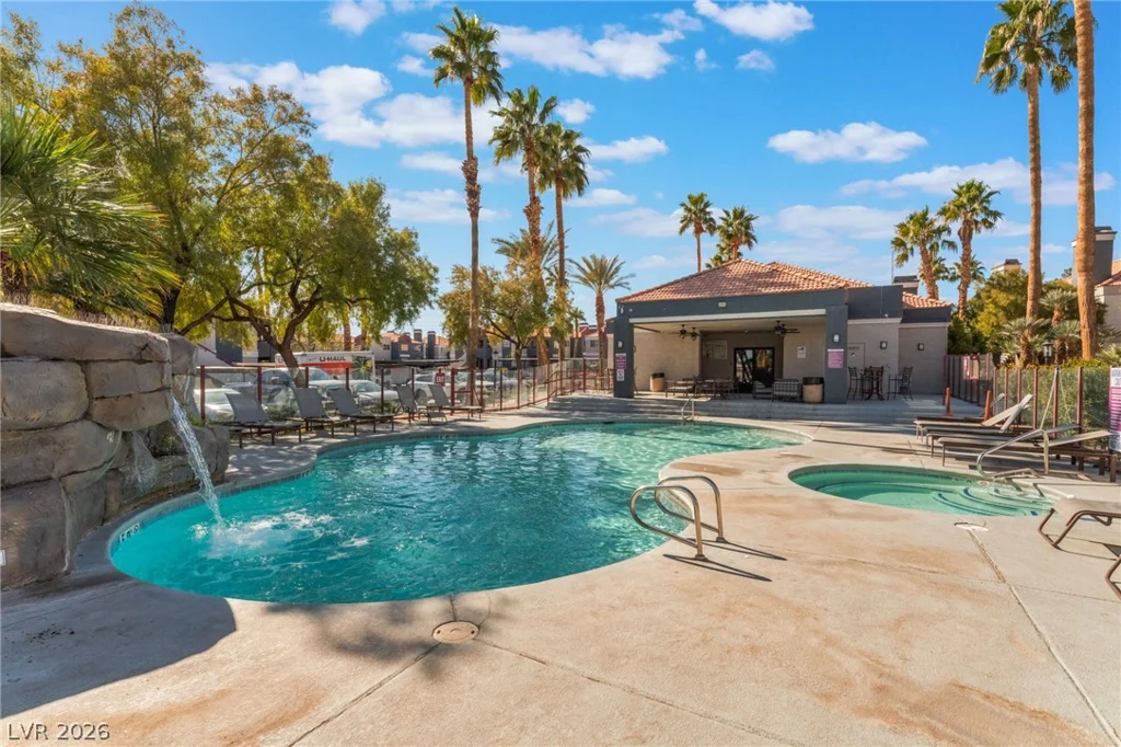 8600 Charleston, Las Vegas, NV 89117