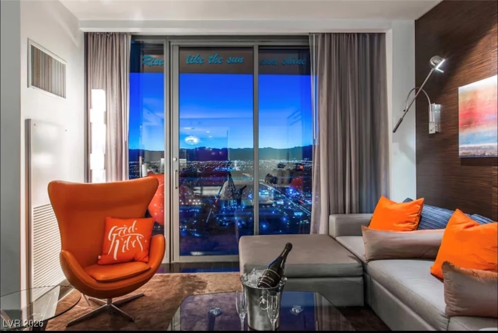 4381 Flamingo, Las Vegas, NV 89103