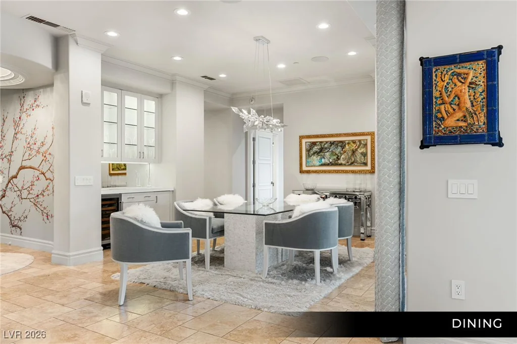 9101 Alta, Las Vegas, NV 89145