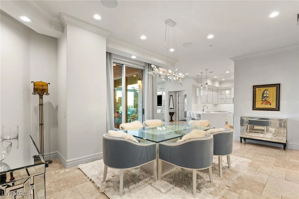 9101 Alta, Las Vegas, NV 89145