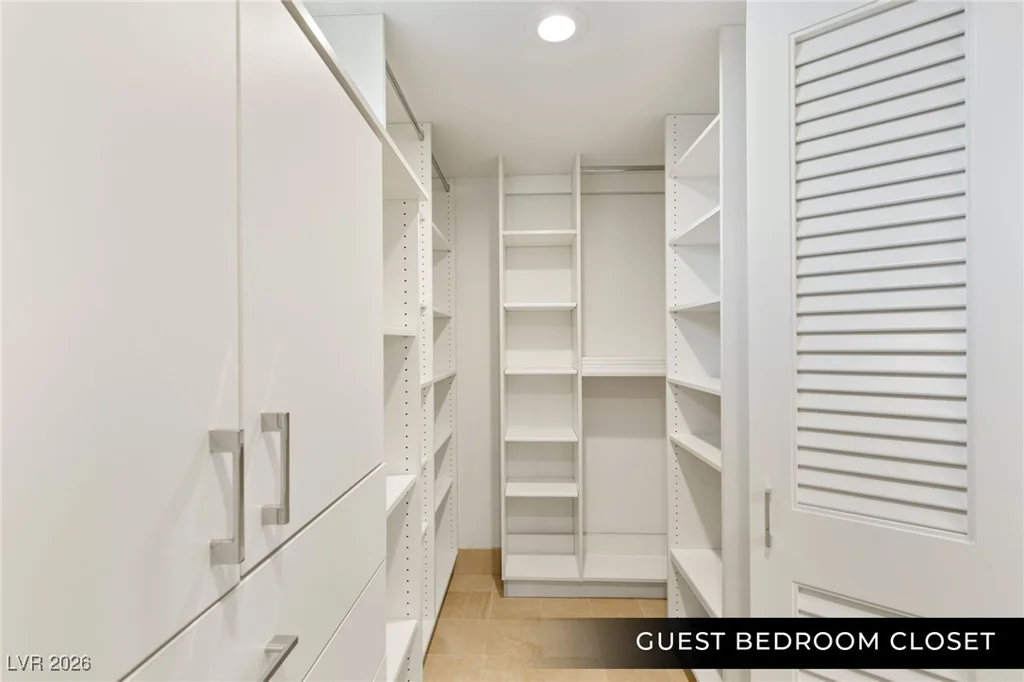 9101 Alta, Las Vegas, NV 89145