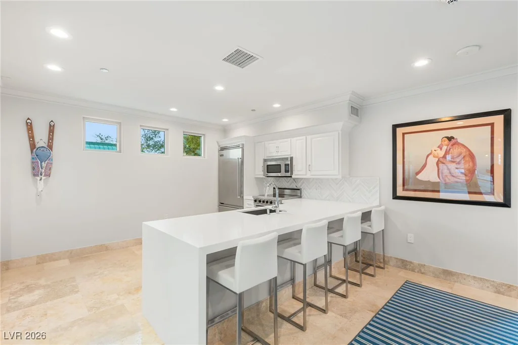 9101 Alta, Las Vegas, NV 89145