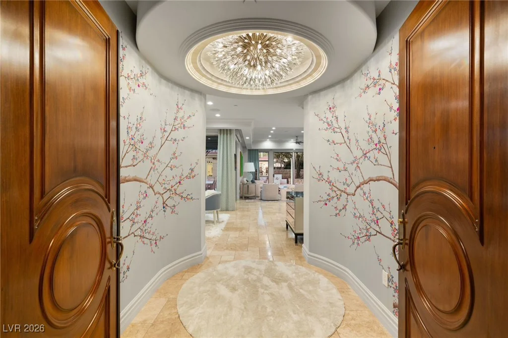 9101 Alta, Las Vegas, NV 89145