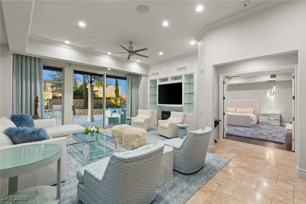 9101 Alta, Las Vegas, NV 89145