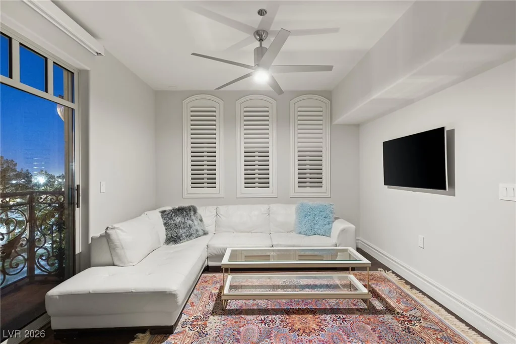 9101 Alta, Las Vegas, NV 89145