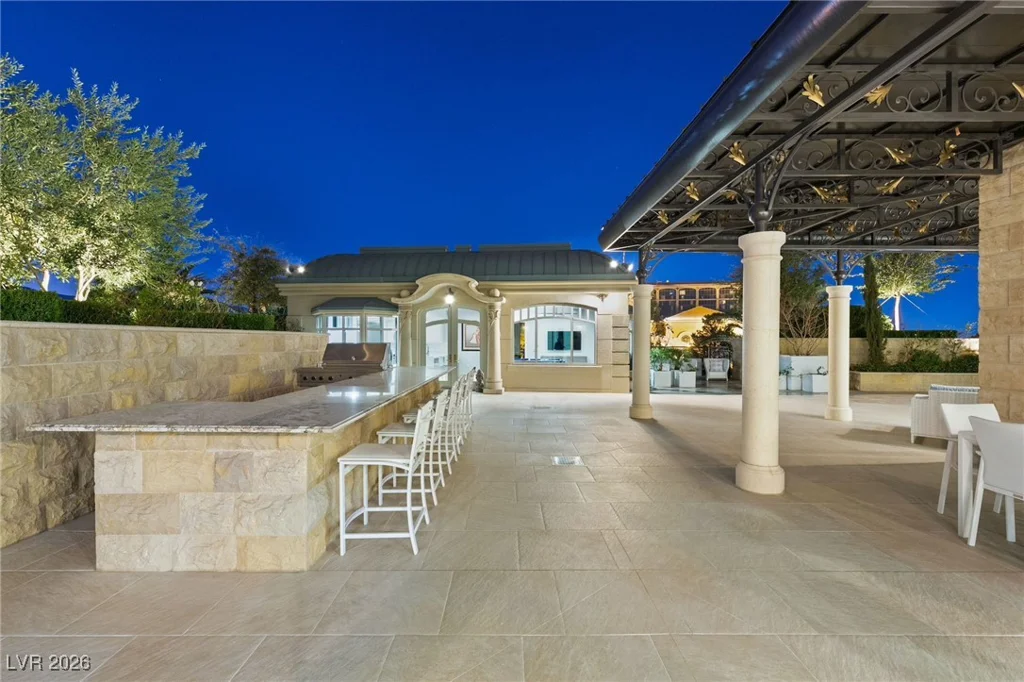 9101 Alta, Las Vegas, NV 89145
