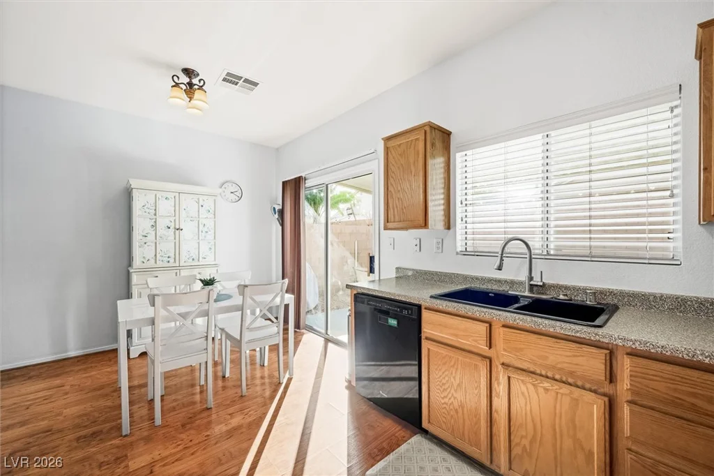 6037 Carmel Bluff, North Las Vegas, NV 89031