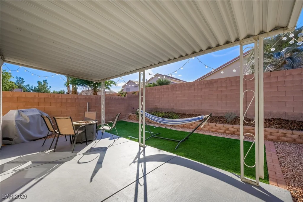 6037 Carmel Bluff, North Las Vegas, NV 89031