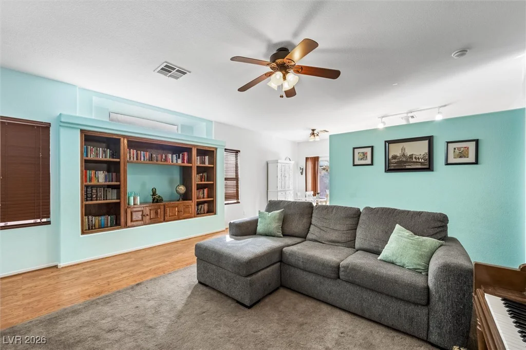 6037 Carmel Bluff, North Las Vegas, NV 89031