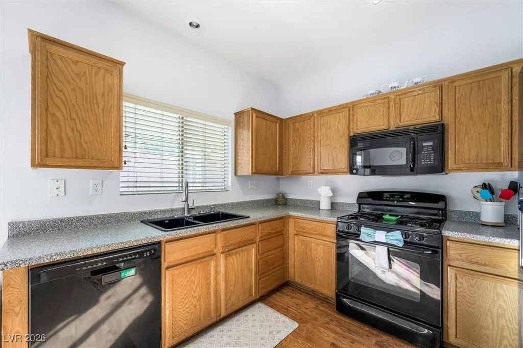 6037 Carmel Bluff, North Las Vegas, NV 89031