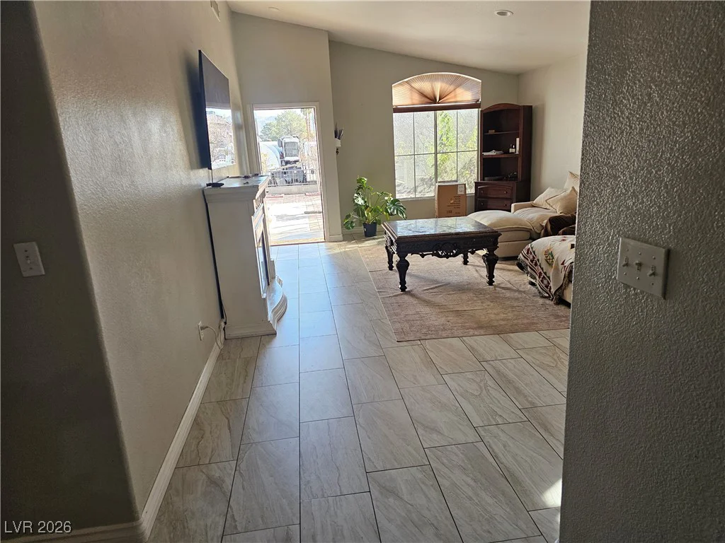 1747 Raspberry Hill, Las Vegas, NV 89142